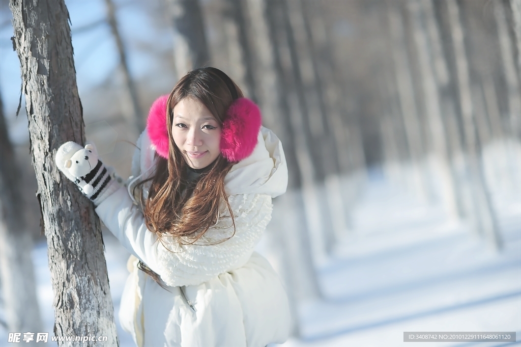 雪中女孩