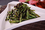 干菜肉末烤刀豆