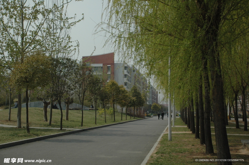 郑州大学