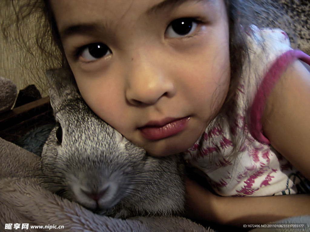 可爱女孩兔子