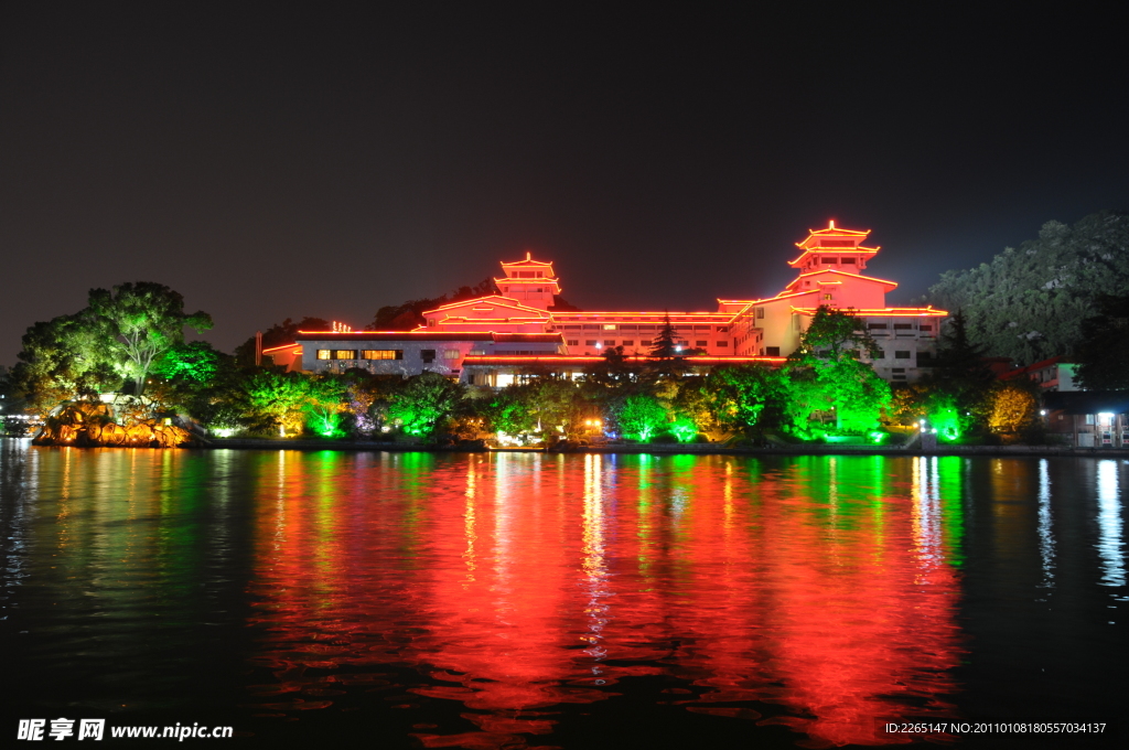 桂湖饭店远夜景