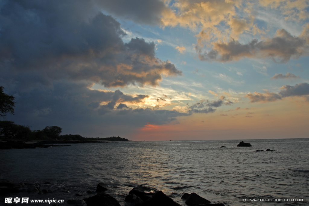 夕阳海景