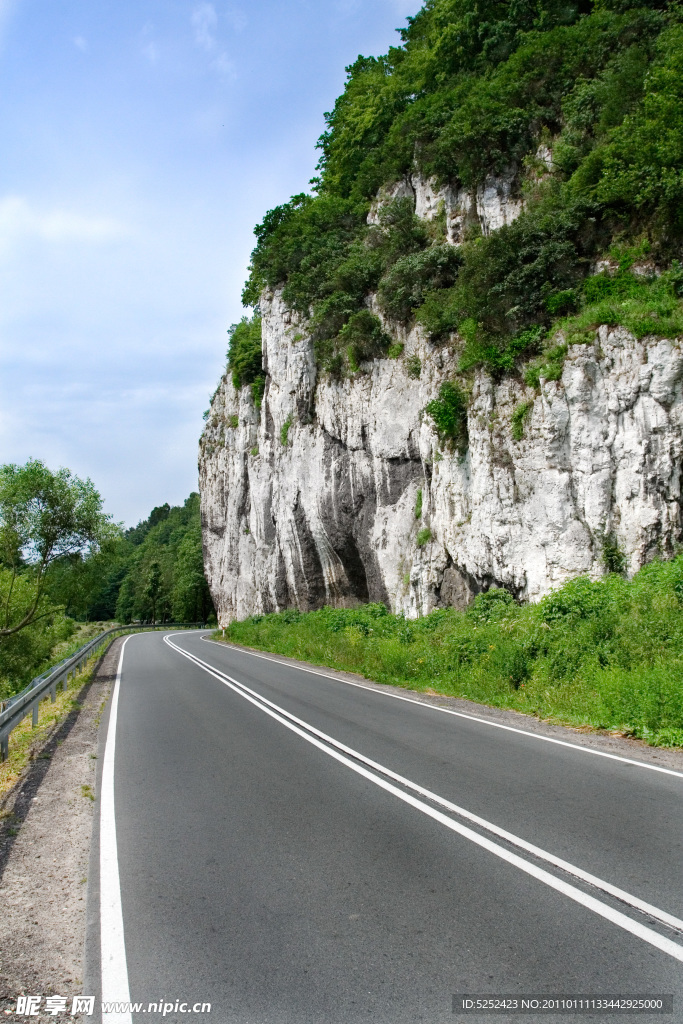 山间公路