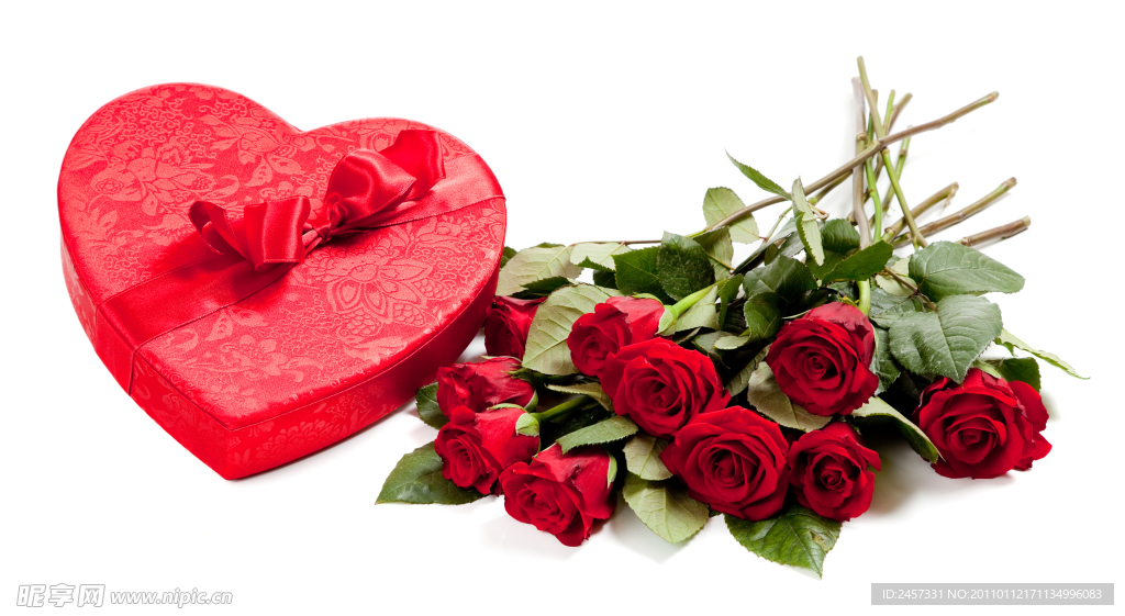 玫瑰和爱心礼盒