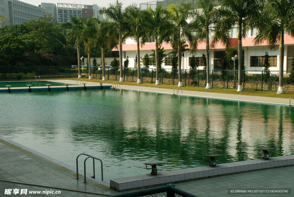 深圳大学校园