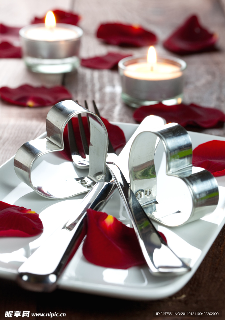 浪漫情人节餐桌设计