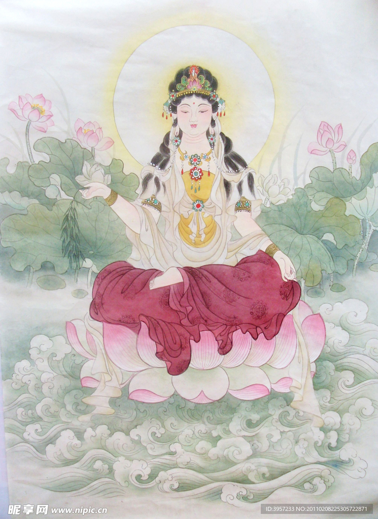 坐莲观音
