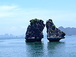 越南下龙湾 海上桂林 斗鸡石