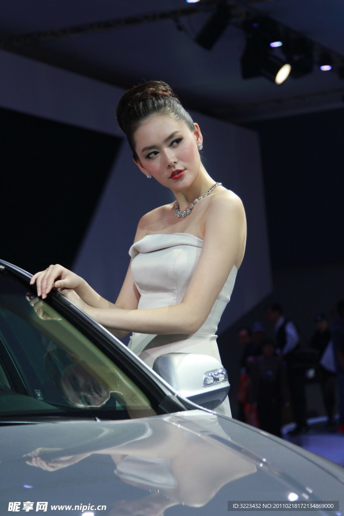 车模美女
