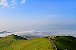 山秀云丽