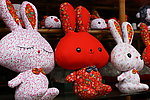 彩色兔子玩具