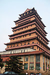 华西金塔
