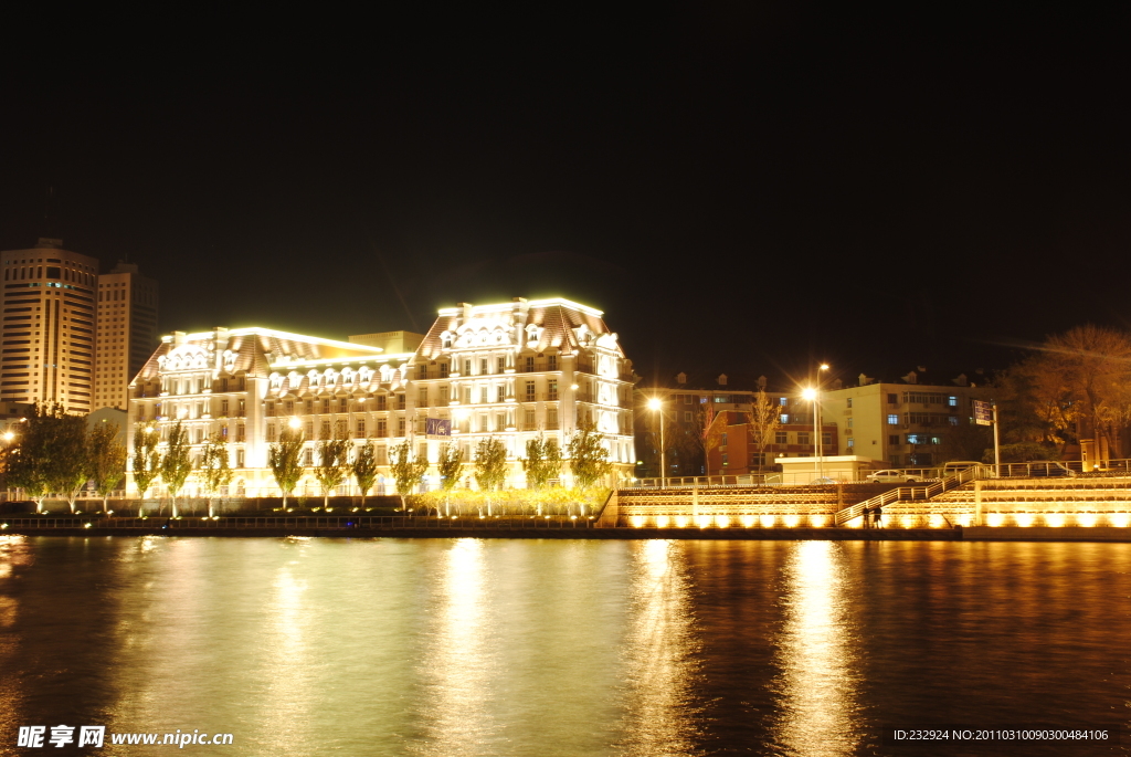 天津特色建筑 海河夜景