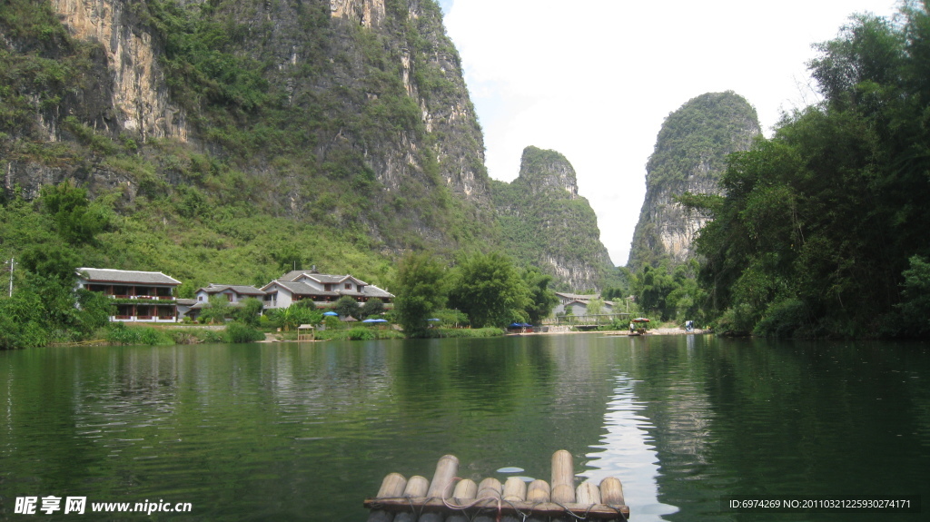 遇龙河风光