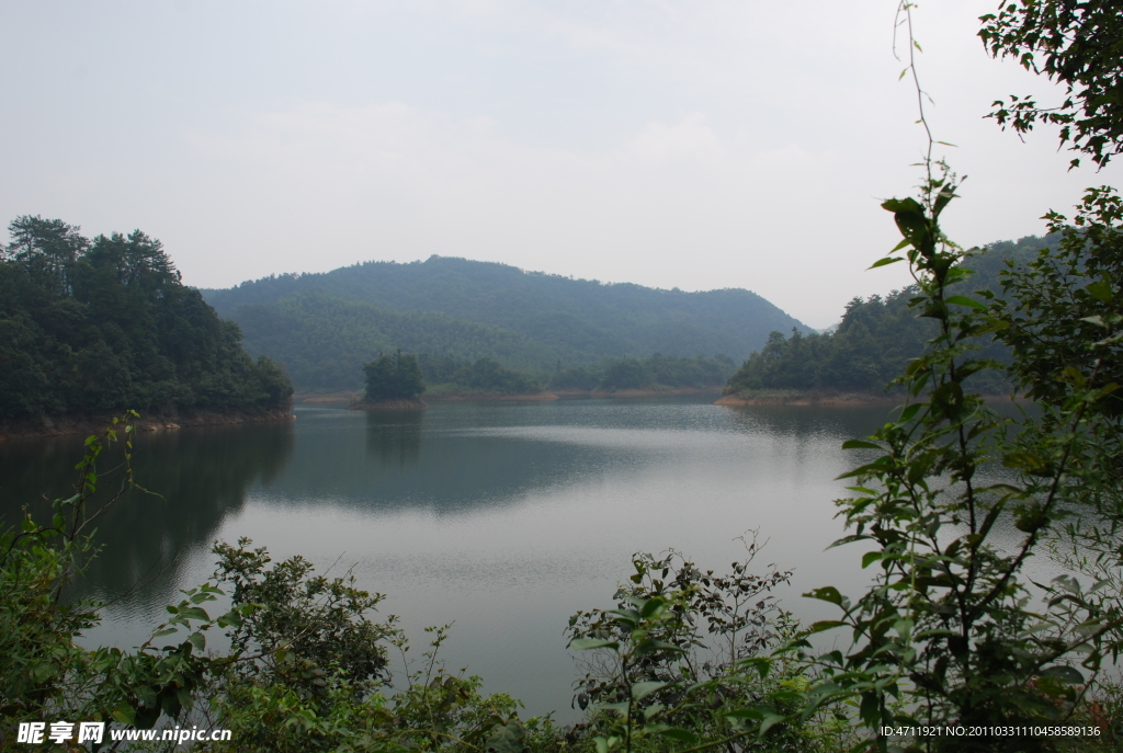 水库