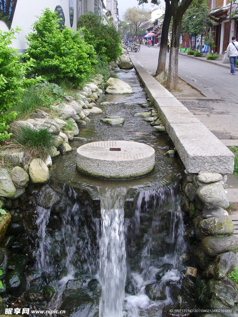 小桥流水