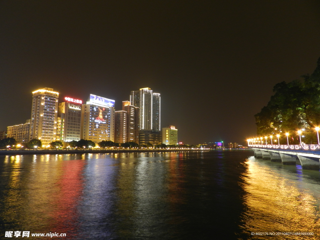 城市夜景