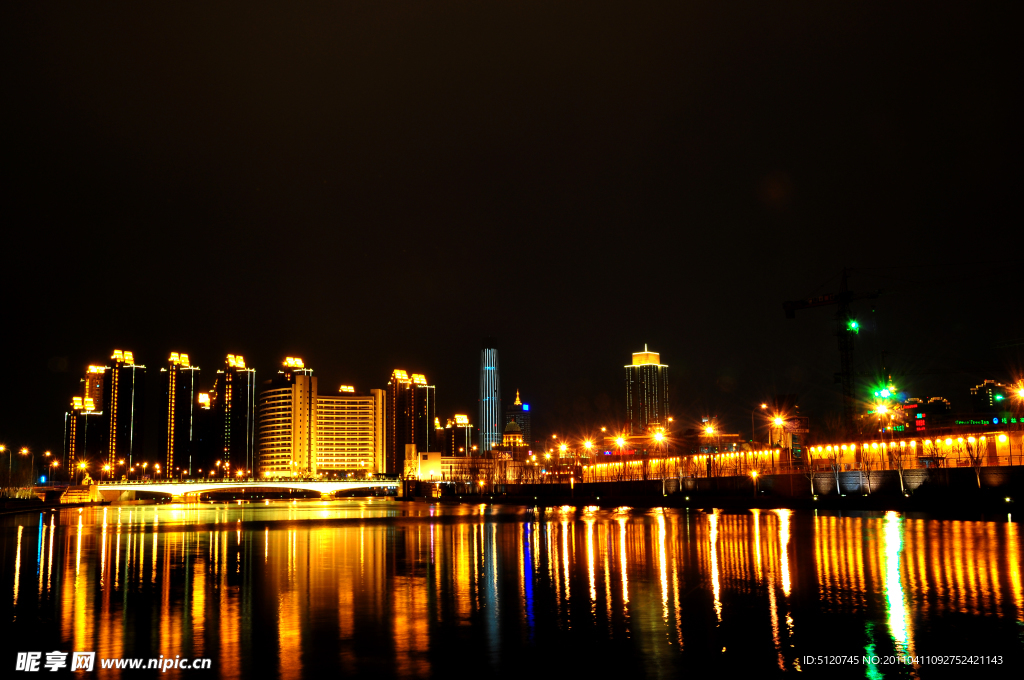 天津海河夜景