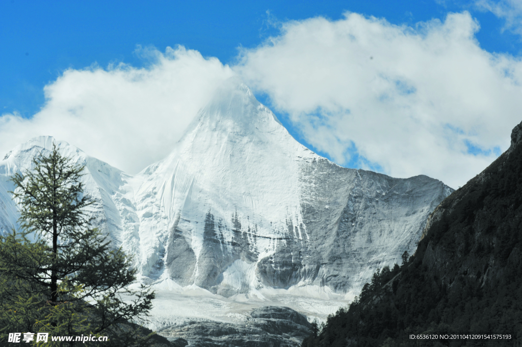 雪山