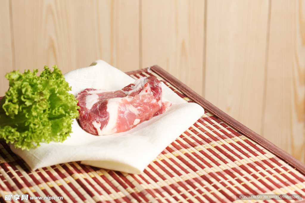 新鲜生肉