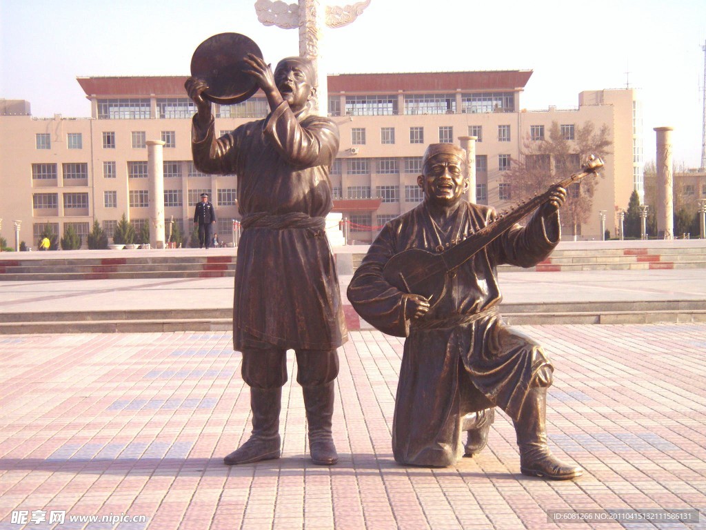 刀郞之乡歌舞 弹起琴 唱起歌
