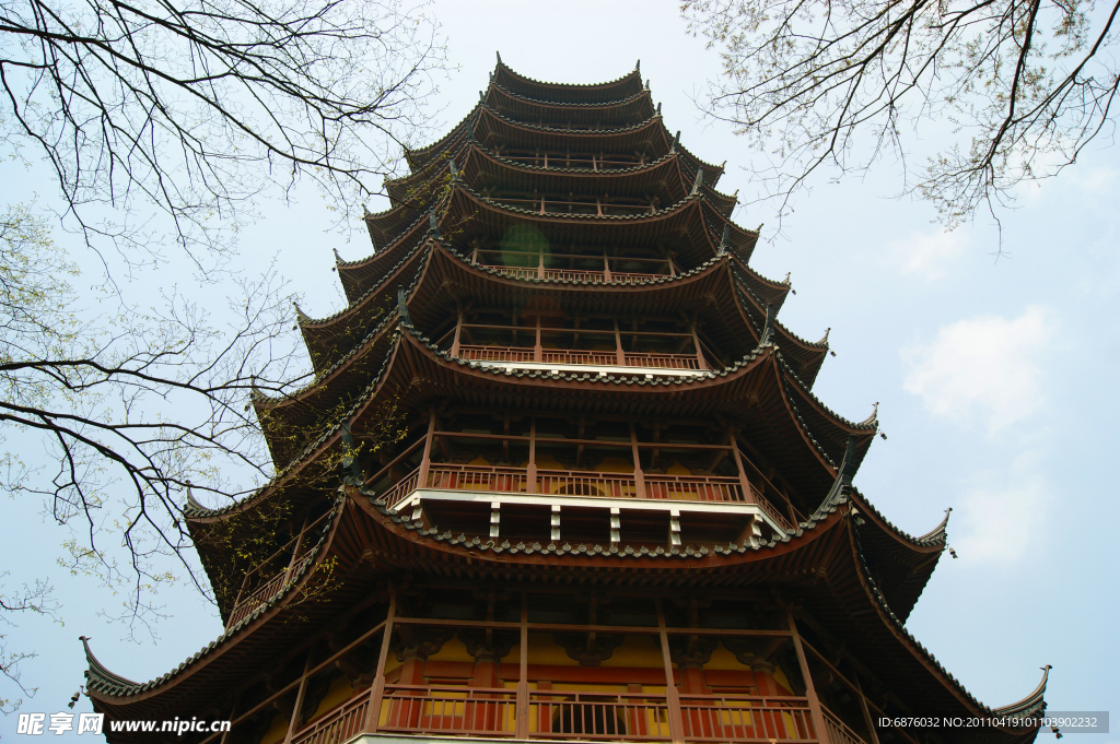 昂望寒山寺