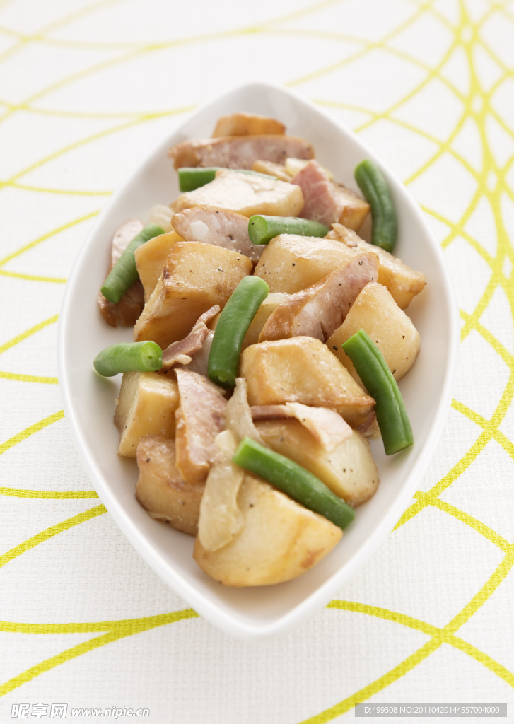 豆角土豆块