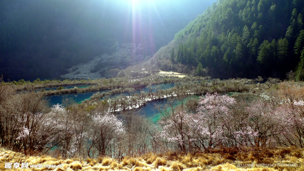 九寨的山 九寨的山水