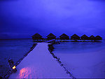 海边夜景