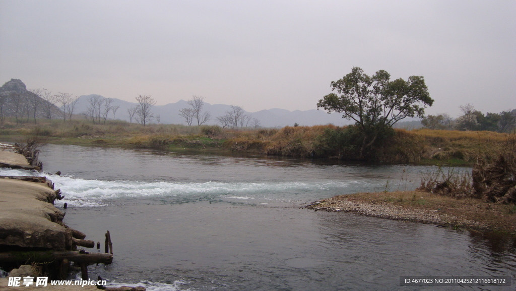 小河 风景