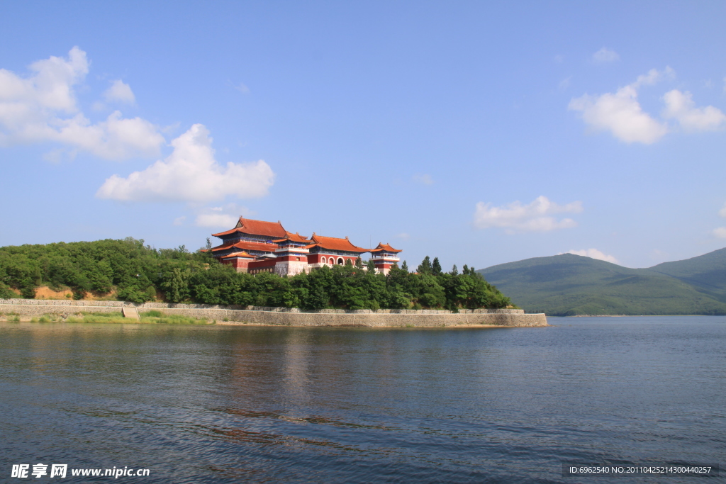 镜泊湖