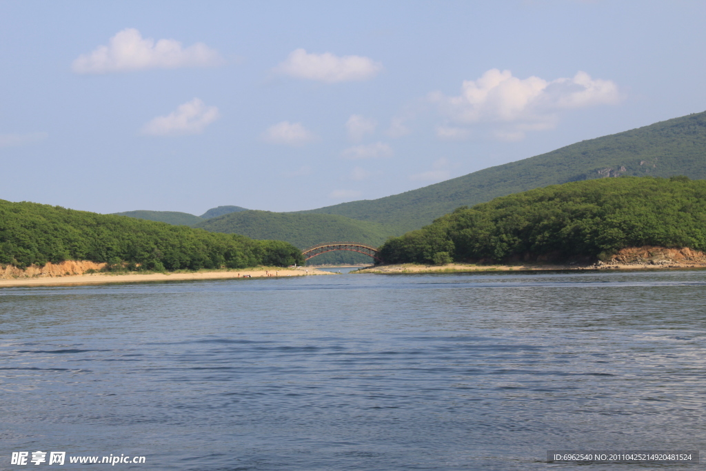 镜泊湖