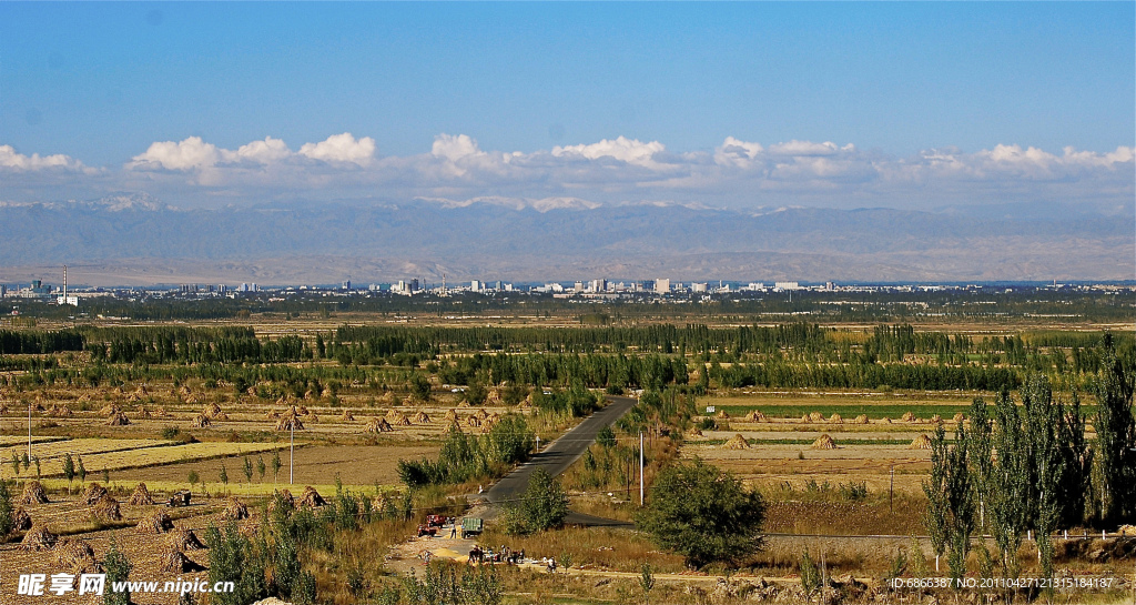 伊宁市全景