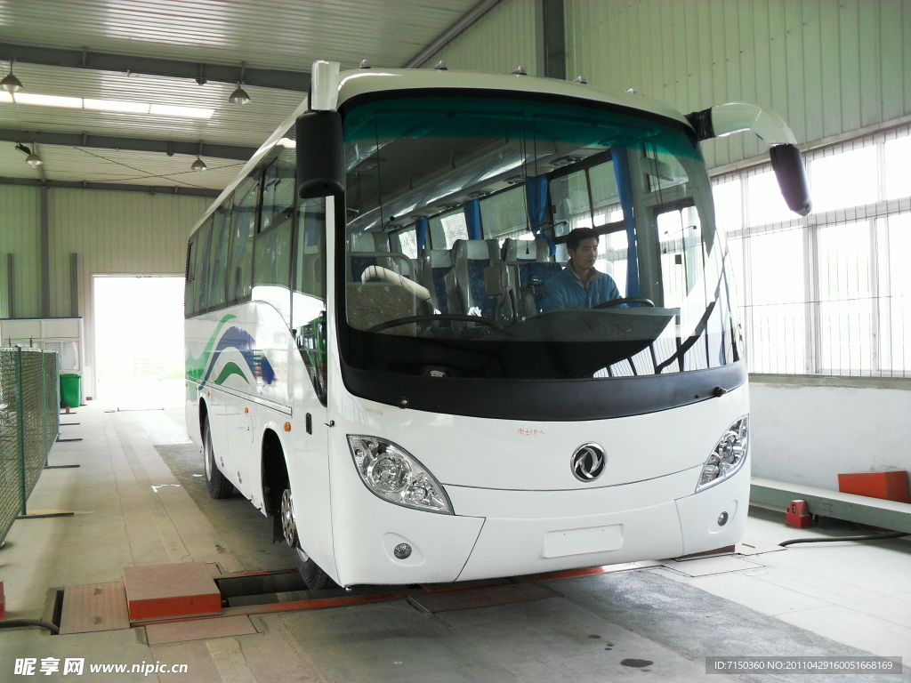 东风客车