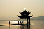 夕阳下的西湖