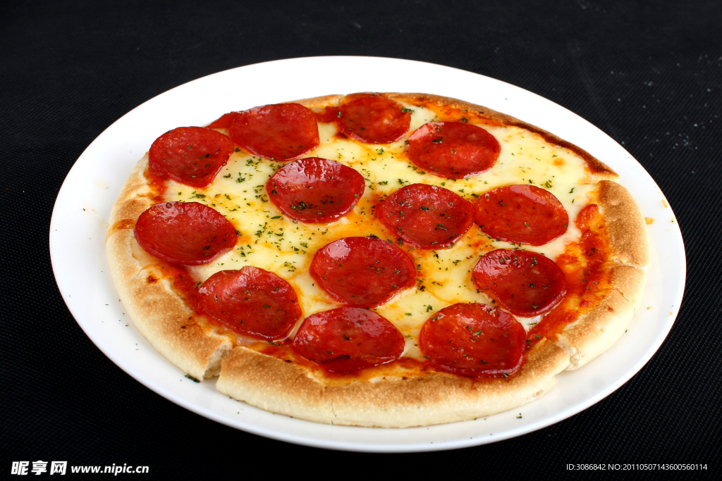 色拉米PIZZA