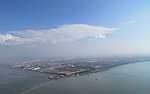 东邻洱海