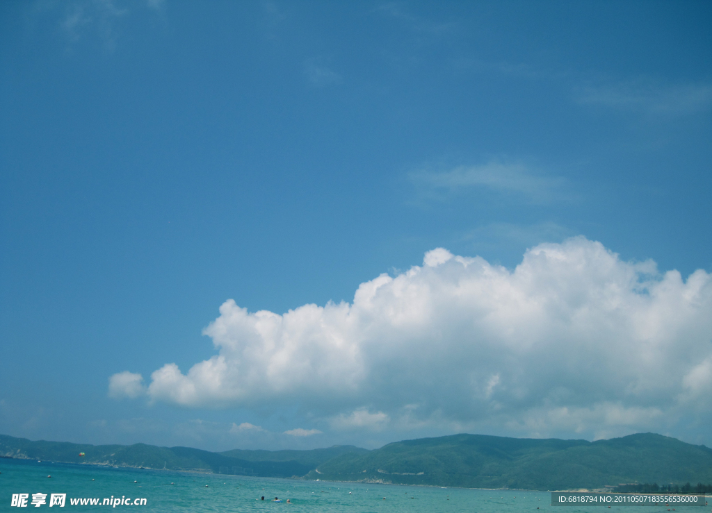 蓝天 海水