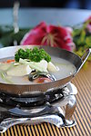 明炉咸豆干煮鱼头