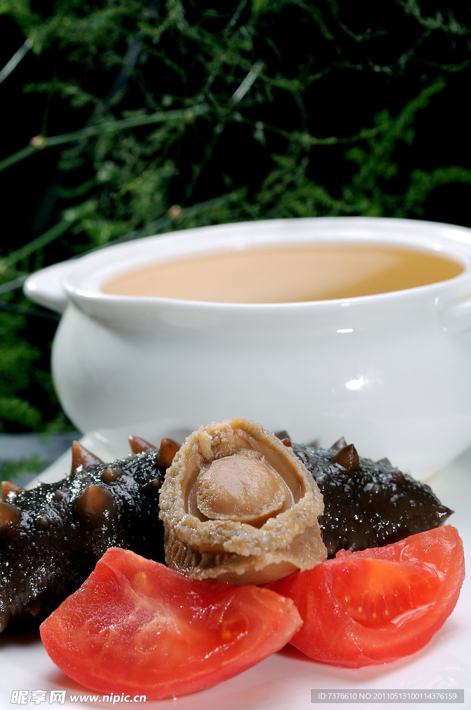 番茄煮参鲍