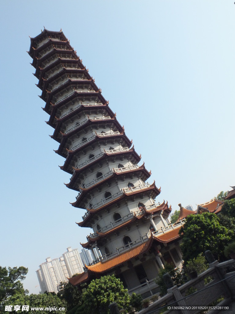 古塔