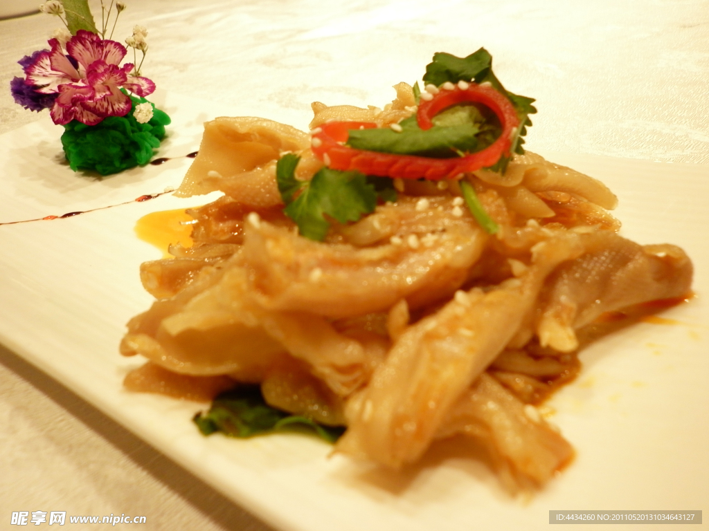 麻辣鹅掌