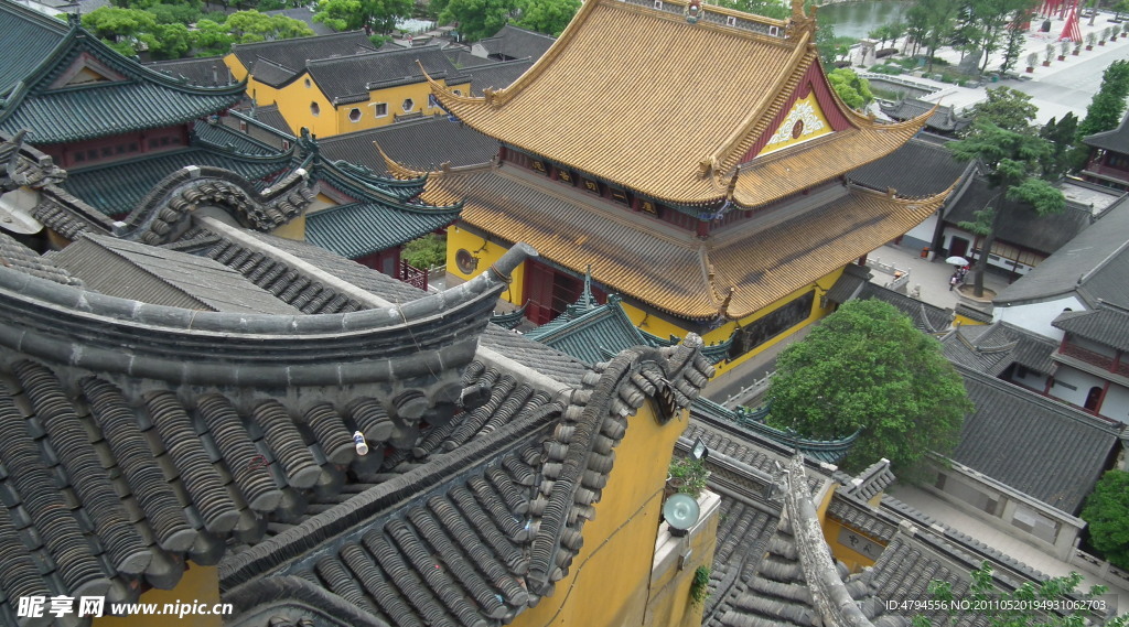 俯瞰金山寺