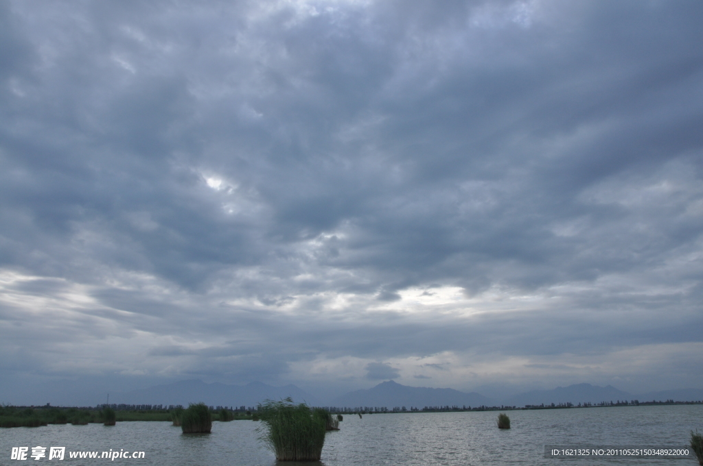 大西北河流风景