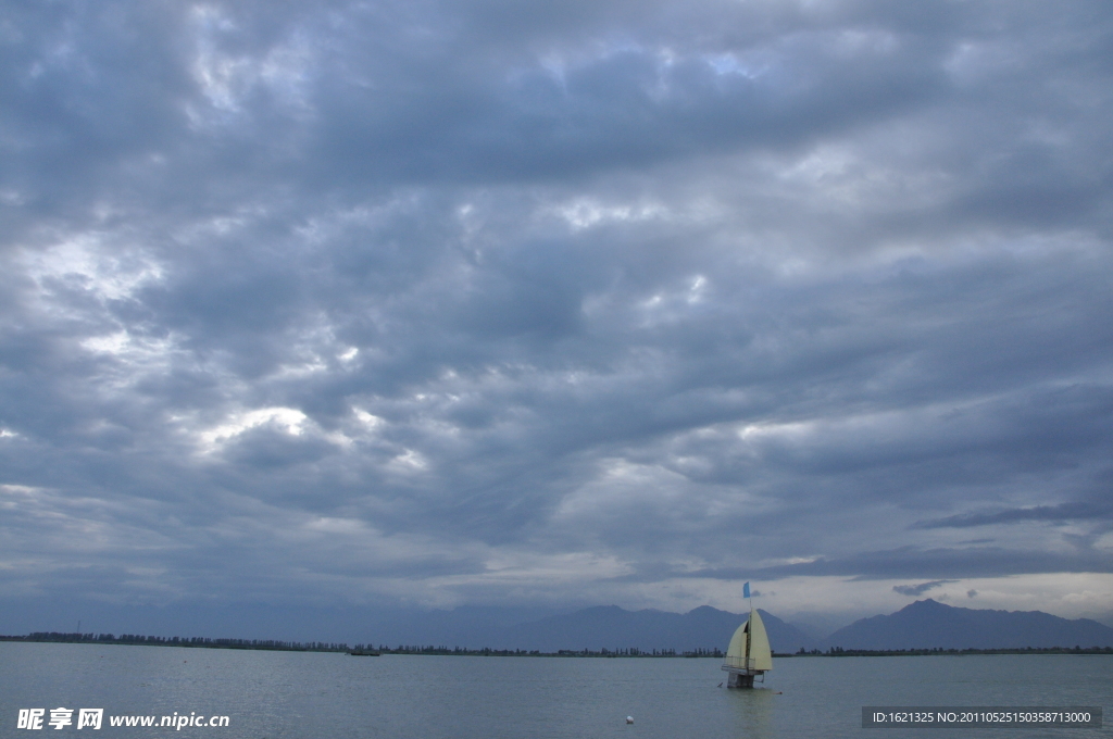 大西北河流风景