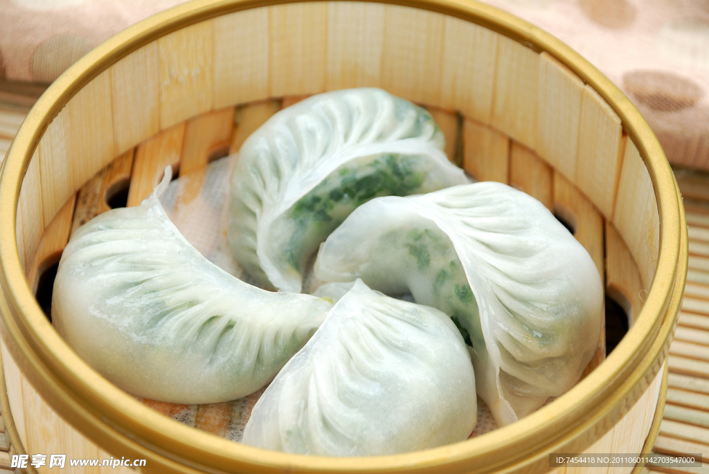 鲜虾韭菜饺