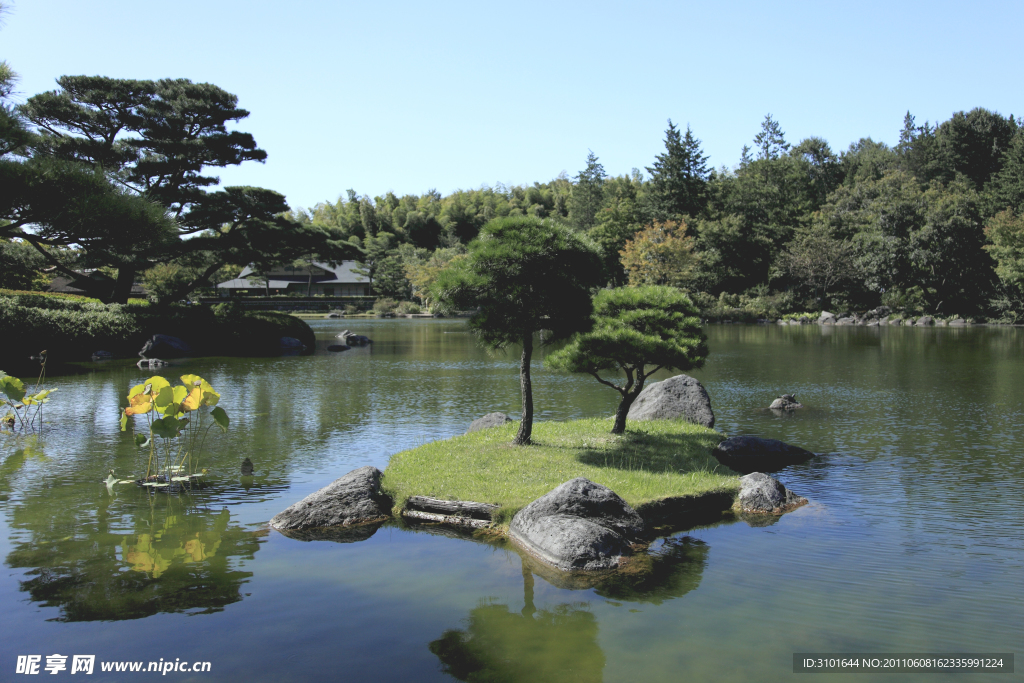 园林湖景