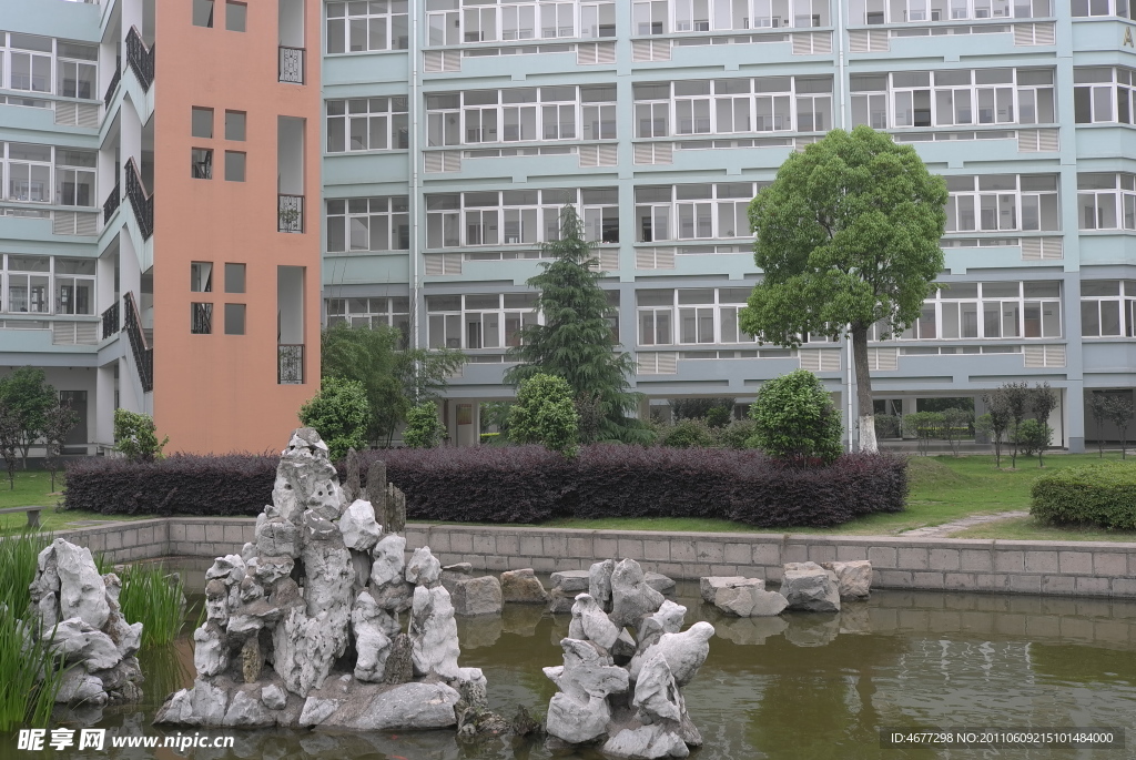 学校建筑