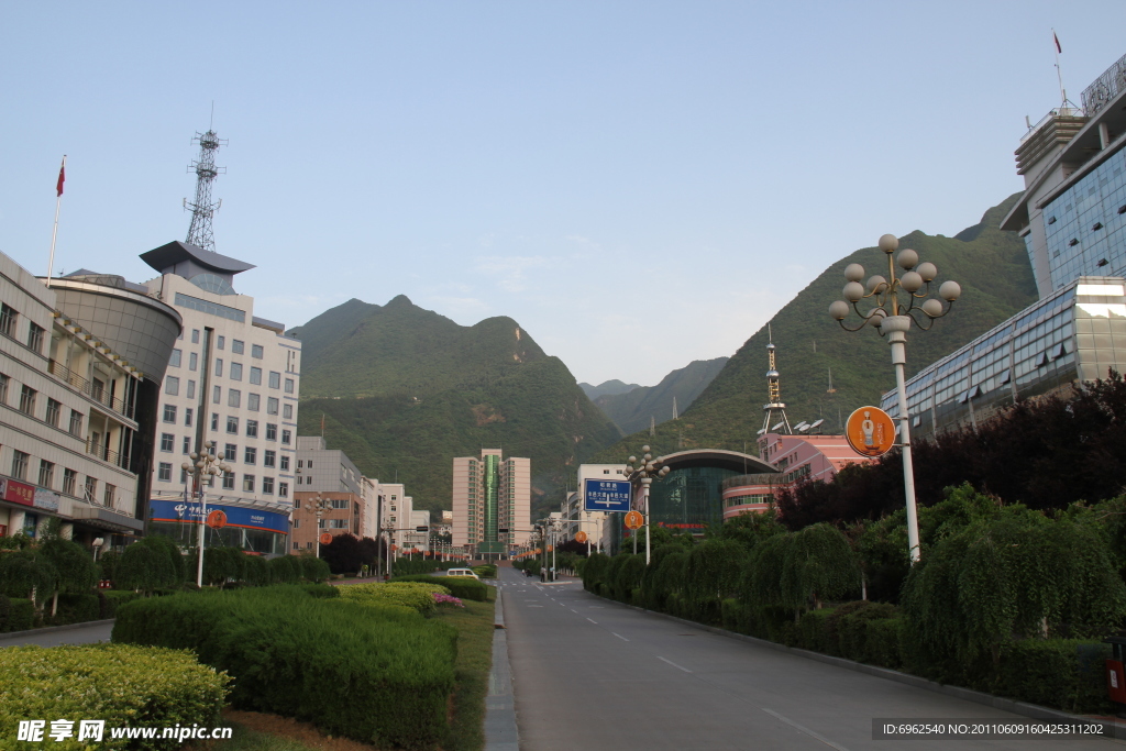 兴山街景