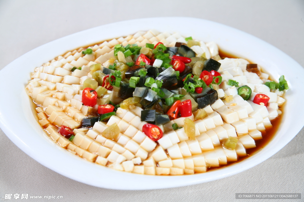 皮蛋豆腐